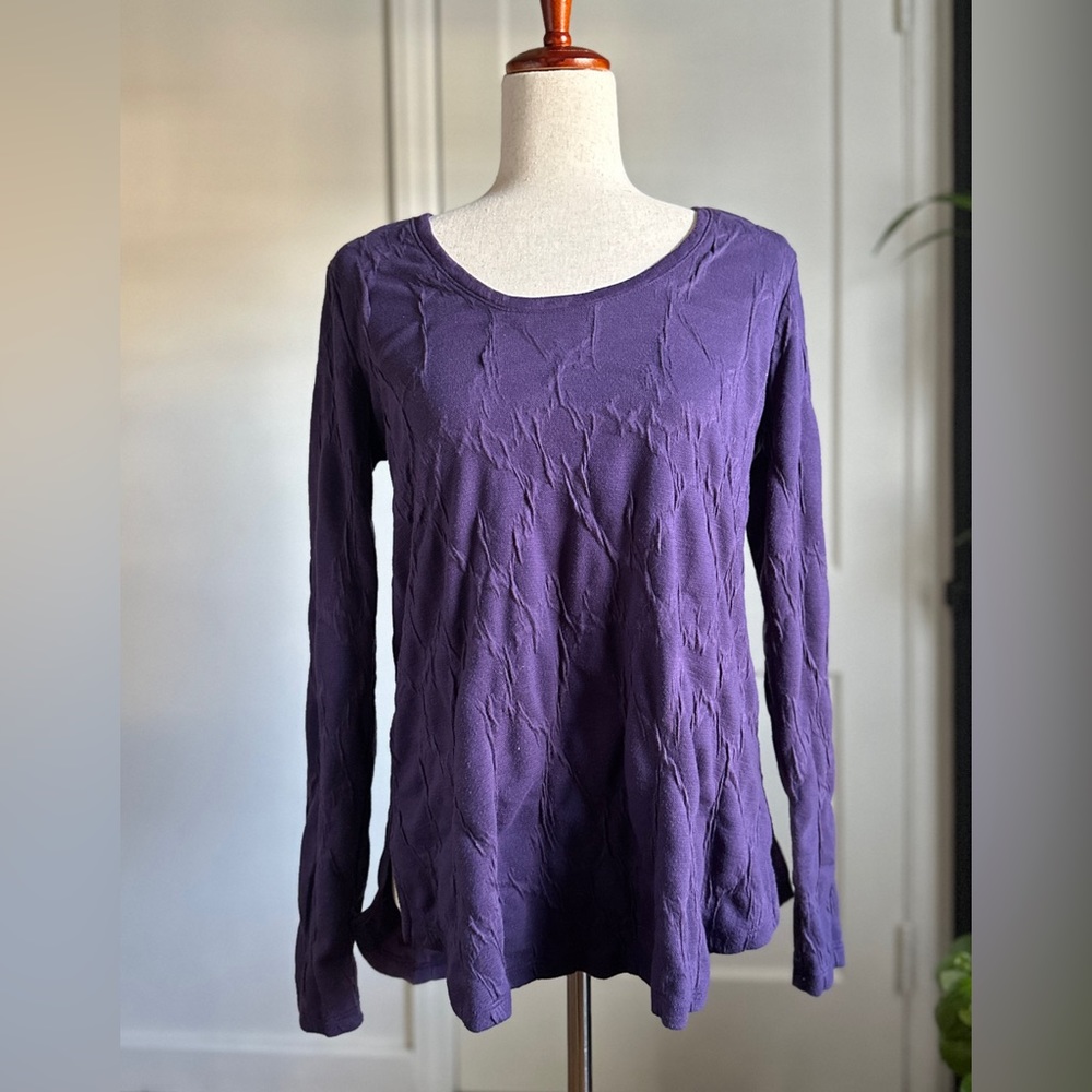 Vera Wang Aubergine Textured Tunic Sweater Shirt